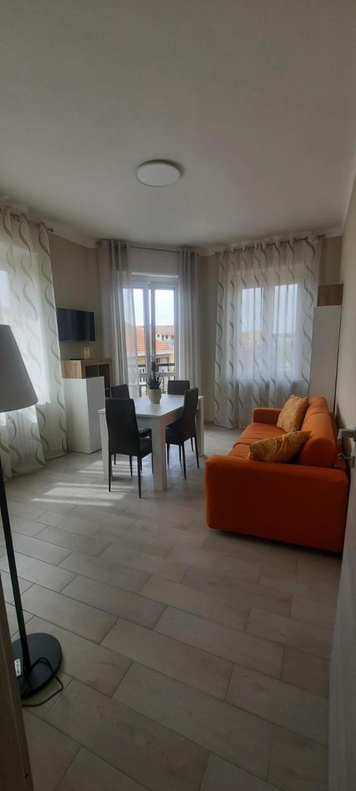 Apartament Anzalone House Asti Zewnętrze zdjęcie